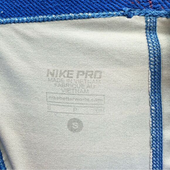 Nike Pro compression shorts women's small blue peach and grey. - Picture 5 of 5